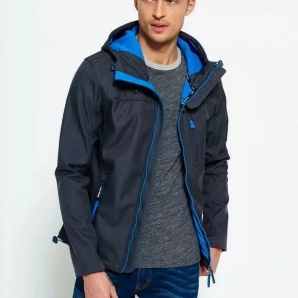 Superdry Softshell Original Windtrekker Black Hooded Jacket‎ Size M